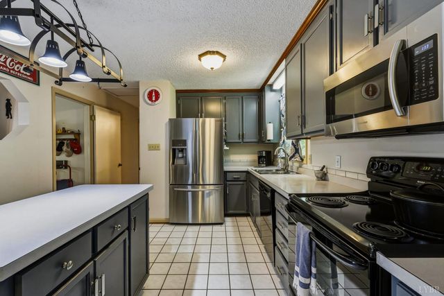 107 Shepherd Lane, Bedford, VA 24523