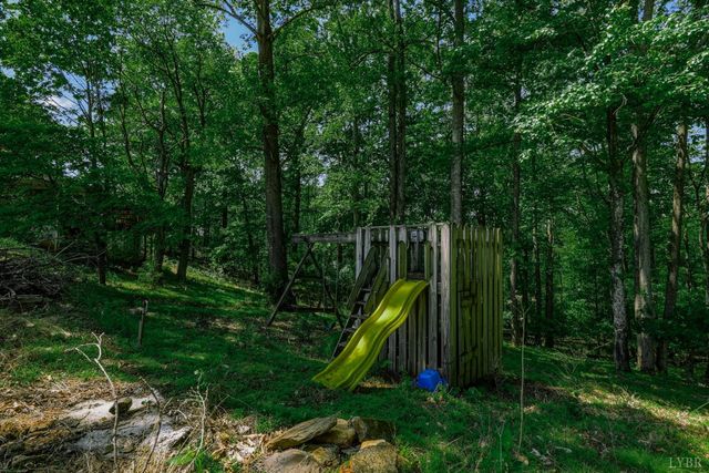 107 Shepherd Lane, Bedford, VA 24523