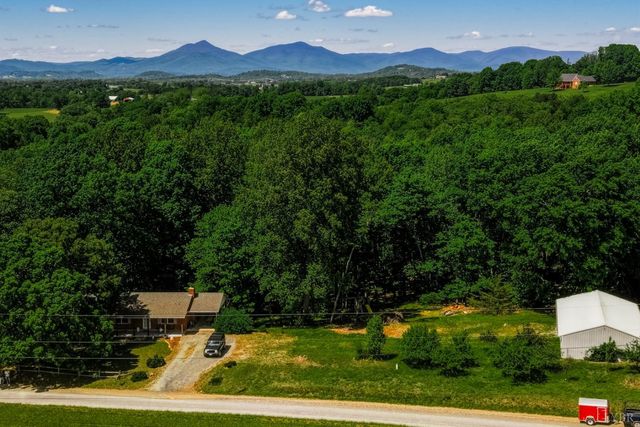 107 Shepherd Lane, Bedford, VA 24523