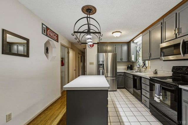 107 Shepherd Lane, Bedford, VA 24523