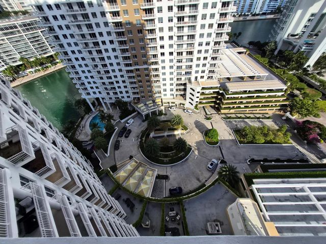 701 Brickell Key Boulevard 2008, Miami, FL 33131