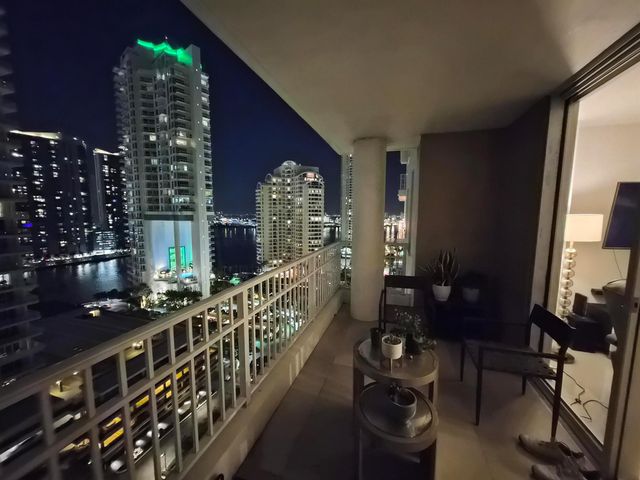 701 Brickell Key Boulevard 2008, Miami, FL 33131