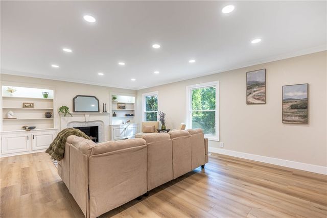 474 Chowning Circle, Kettering, OH 45429