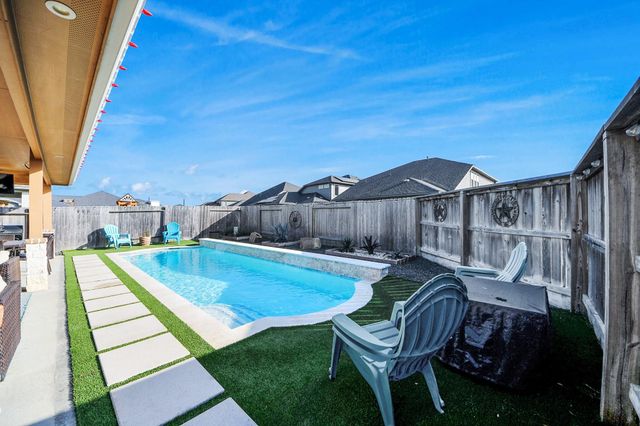 550 Winburn Tide Lane, La Porte, TX 77571