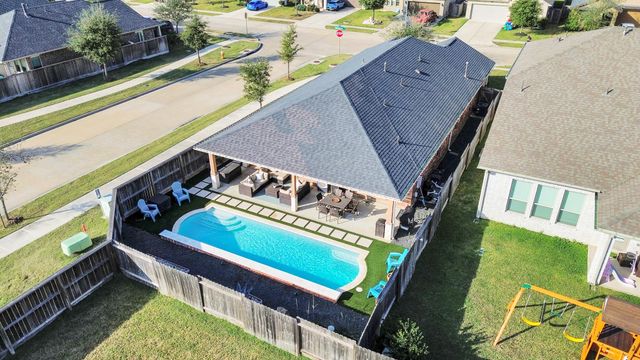 550 Winburn Tide Lane, La Porte, TX 77571