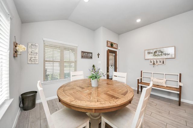 550 Winburn Tide Lane, La Porte, TX 77571