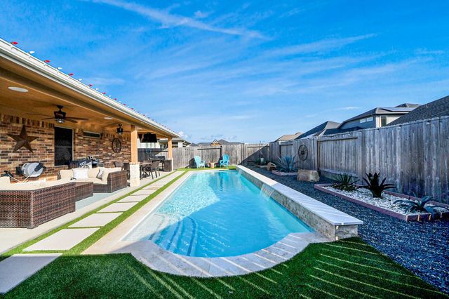 550 Winburn Tide Lane, La Porte, TX 77571