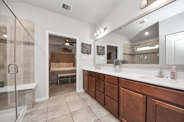 550 Winburn Tide Lane, La Porte, TX 77571