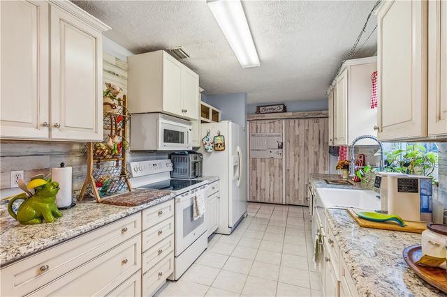 1110 13th Avenue SW, Vero Beach, FL 32962