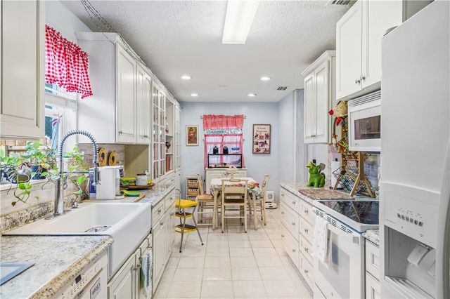 1110 13th Avenue SW, Vero Beach, FL 32962