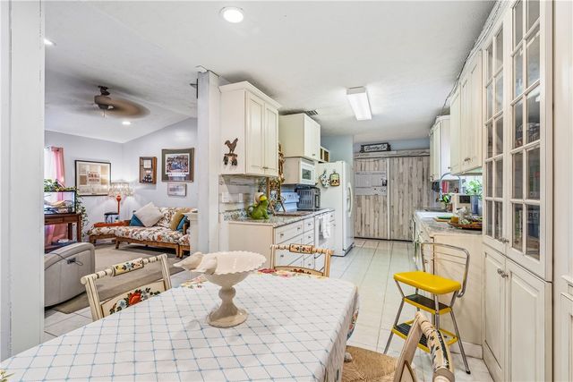 1110 13th Avenue SW, Vero Beach, FL 32962