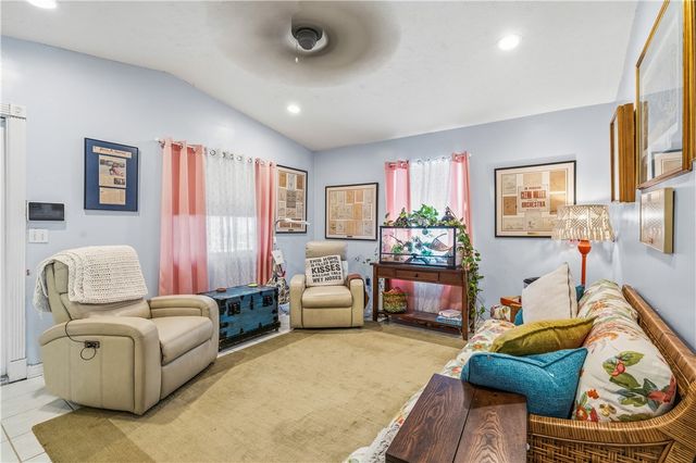1110 13th Avenue SW, Vero Beach, FL 32962