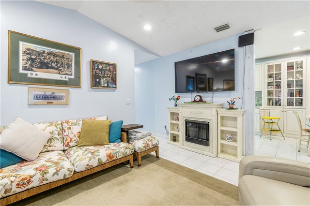 1110 13th Avenue SW, Vero Beach, FL 32962
