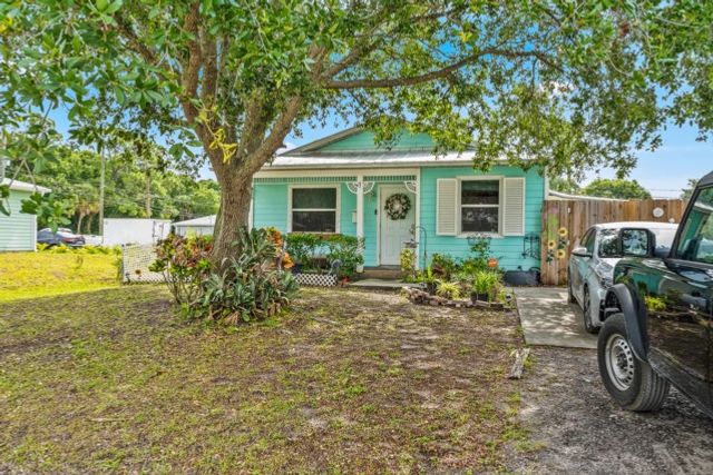 1110 13th Avenue SW, Vero Beach, FL 32962