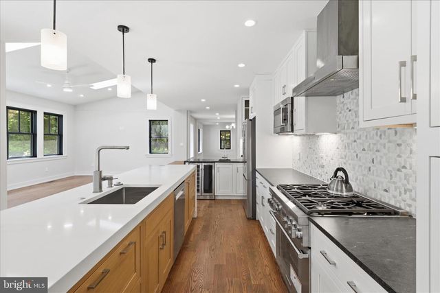 5921 CHESTERBROOK RD, Mclean, VA 22101