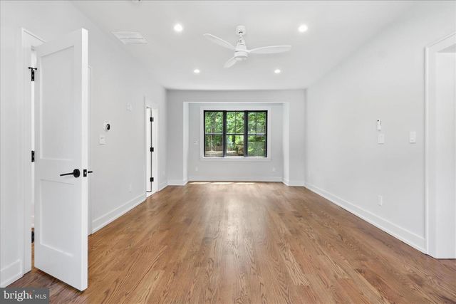 5921 CHESTERBROOK RD, Mclean, VA 22101