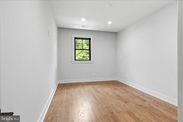 5921 CHESTERBROOK RD, Mclean, VA 22101