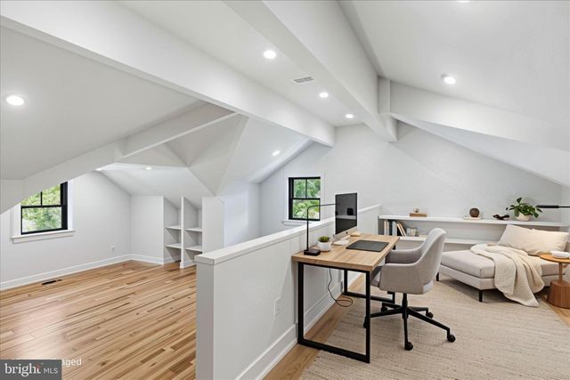 5921 CHESTERBROOK RD, Mclean, VA 22101