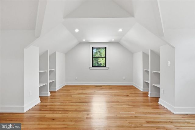 5921 CHESTERBROOK RD, Mclean, VA 22101