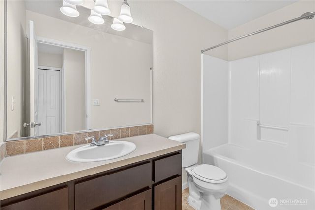 11517 NE 128th Place, Vancouver, WA 98682