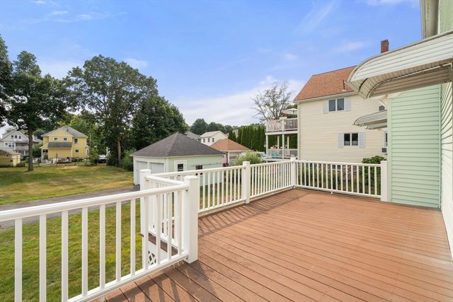 39 Phillips Ave, Norwood, MA 02062