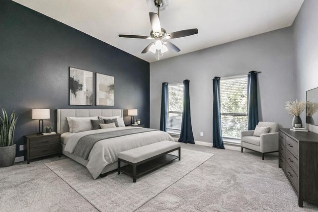 911 Woodfern Glen Lane, Pearland, TX 77584