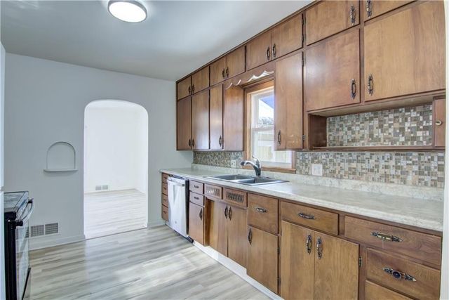 1722 11th Street, Eau Claire, WI 54703