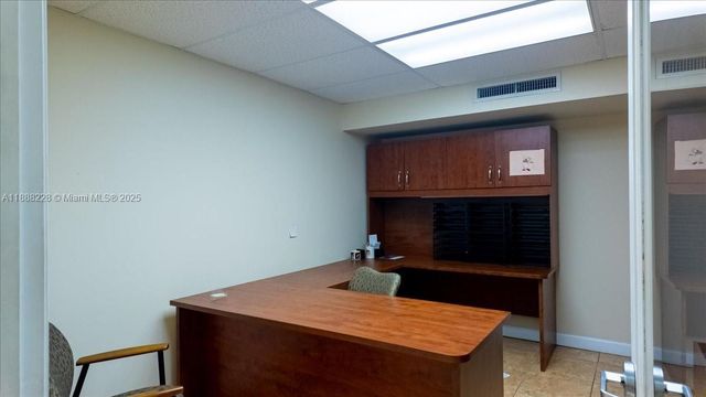 7021 SW 13th Ter, Miami, FL 33144