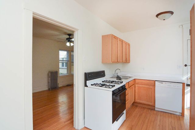4309 N FRANCISCO Avenue 1F, Chicago, IL 60618