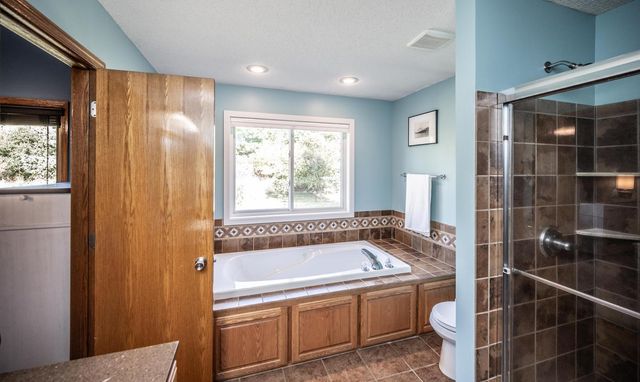 14512 Hollow Park Court, Burnsville, MN 55306