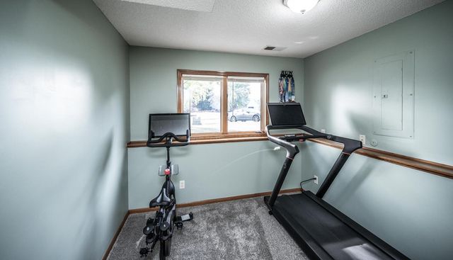 14512 Hollow Park Court, Burnsville, MN 55306