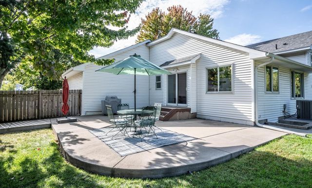 14512 Hollow Park Court, Burnsville, MN 55306
