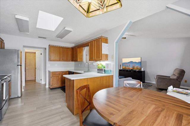 204 Queen Rd, St Augustine, FL 32086