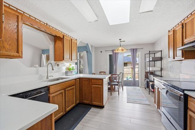 204 Queen Rd, St Augustine, FL 32086