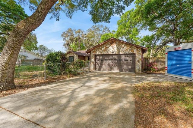 204 Queen Rd, St Augustine, FL 32086