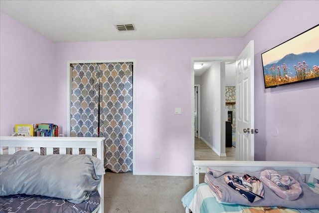 204 Queen Rd, St Augustine, FL 32086