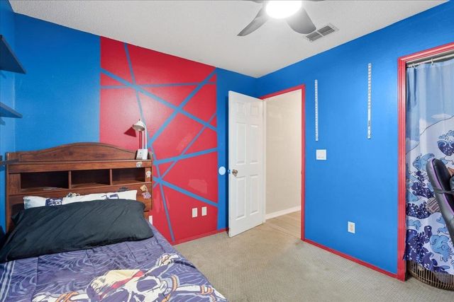 204 Queen Rd, St Augustine, FL 32086