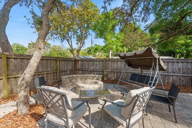 204 Queen Rd, St Augustine, FL 32086