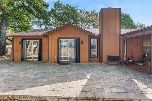 204 Queen Rd, St Augustine, FL 32086