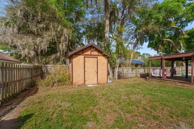 204 Queen Rd, St Augustine, FL 32086