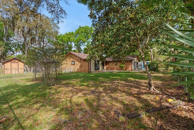 204 Queen Rd, St Augustine, FL 32086