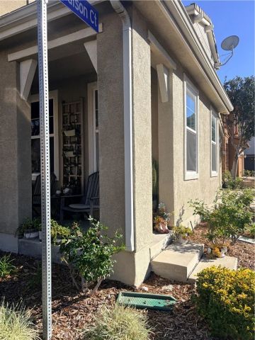 26014 Zaddison Court, Newhall, CA 91350