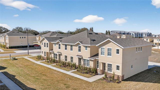 172 HOLLY VILLAGE DRIVE, Davenport, FL 33837