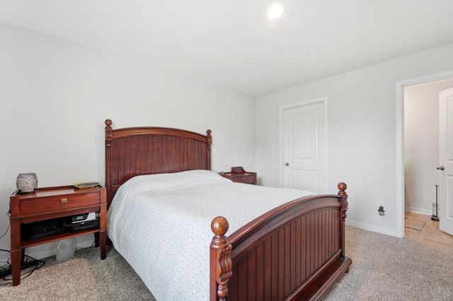 4333 Water Aven Drive, Canal Winchester, OH 43110