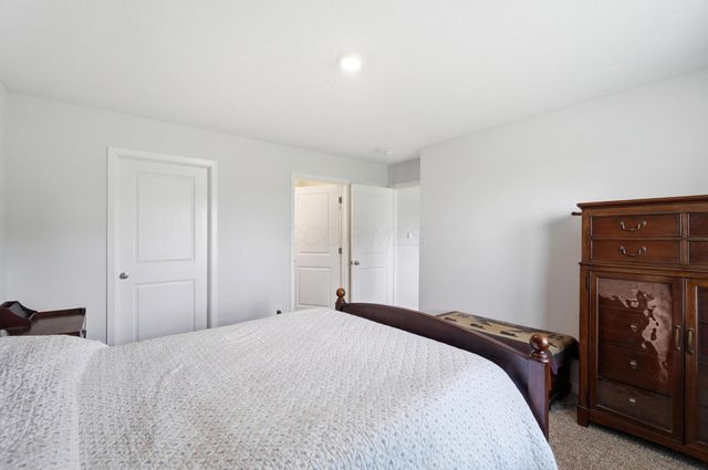 4333 Water Aven Drive, Canal Winchester, OH 43110