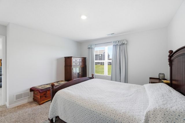 4333 Water Aven Drive, Canal Winchester, OH 43110