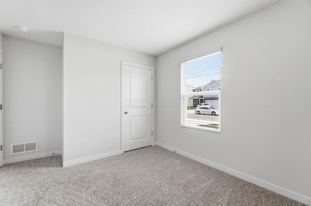 4333 Water Aven Drive, Canal Winchester, OH 43110