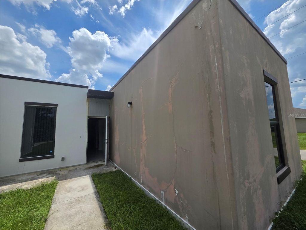 3515 75TH STREET W, Lehigh Acres, FL 33971