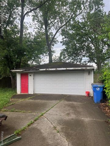 29537 Hazelwood Street, Inkster, MI 48141