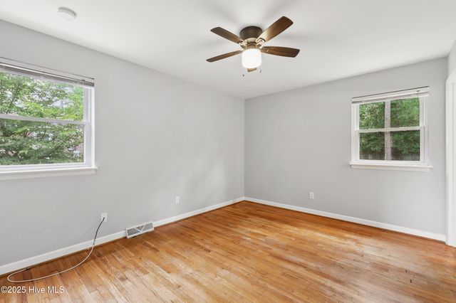 410 N Crestwood Drive, Wilmington, NC 28405